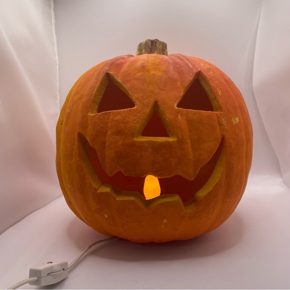 Vintage 1993 Trendmasters Light Up Lighted Pumpkin Jack O Lantern Foam Mold - Picture 1 of 8